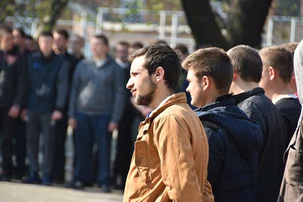 У Полтаві урочисто провели на строкову службу 220 призовників