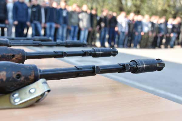У Полтаві урочисто провели на строкову службу 220 призовників