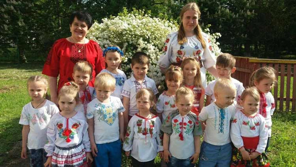 День вишиванки: як гребінківці вдяглись на свято День вишиванки: як гребінківці вдяглись на свято