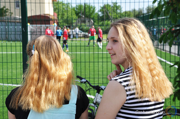 Сучасне міні-футбольне поле відкрили у Гребінці