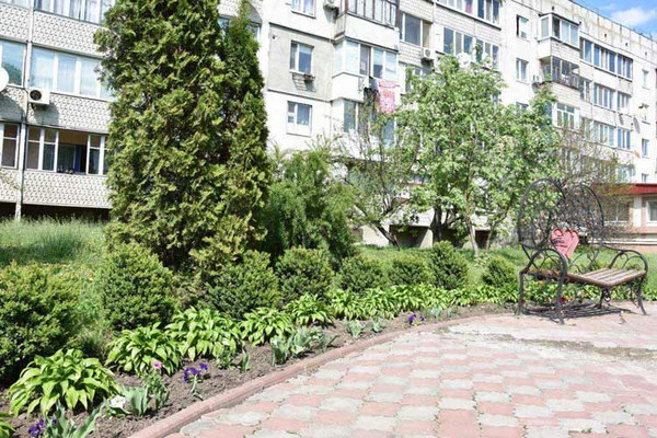 У Пирятині розпочато роботи з озеленення міста У Пирятині розпочато роботи з озеленення міста