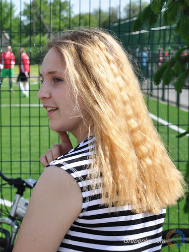 Сучасне міні-футбольне поле відкрили у Гребінці