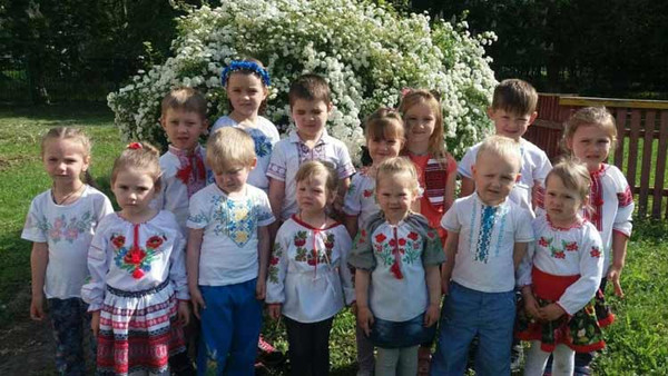 День вишиванки: як гребінківці вдяглись на свято День вишиванки: як гребінківці вдяглись на свято