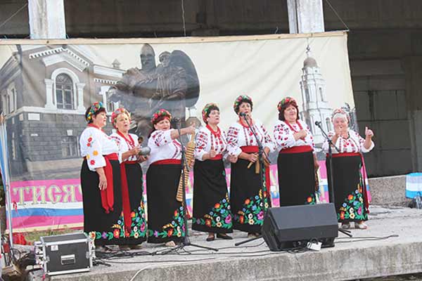Свято «Політ над замковою горою» в Лубнах