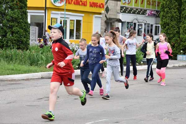 До Дня Європи у Пирятині відбувся забіг «Пирятинська миля»