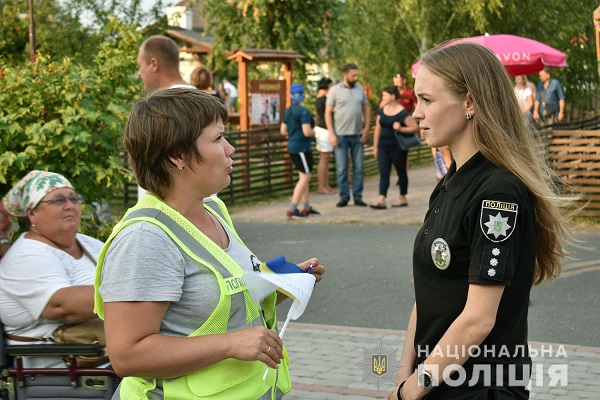 На Сорочинському ярмарку поліція припинила злочин