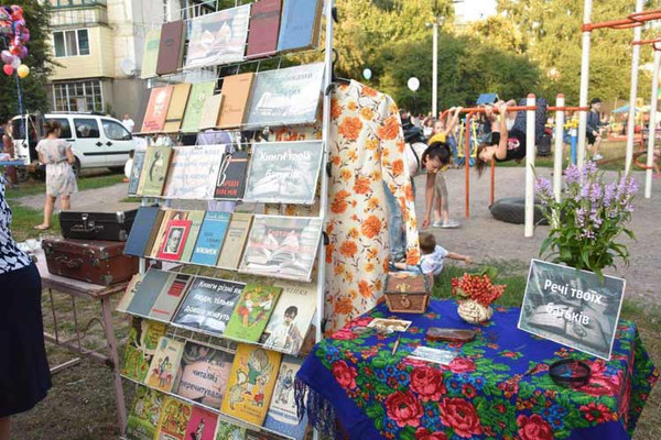 У Пирятині пройшов карнавал „Королева бензоколонки“