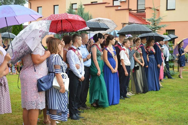 Випускний вечір для закладів середньої освіти Гребінківського району