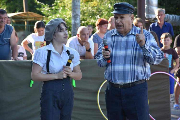 У Пирятині пройшов карнавал „Королева бензоколонки“