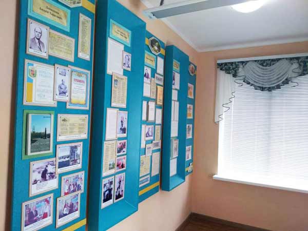 Музей братів Гребінок у Мар'янівці