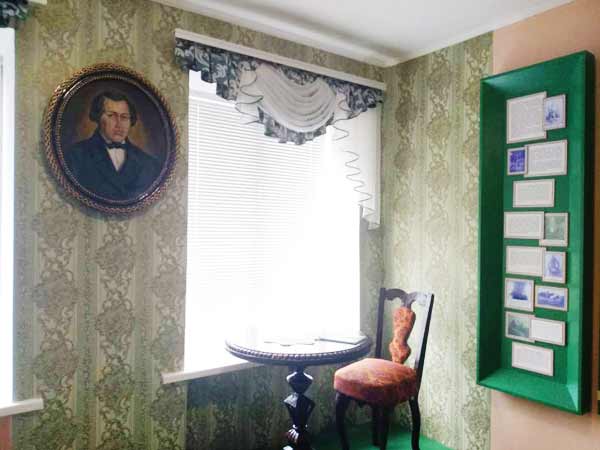 Музей братів Гребінок у Мар'янівці