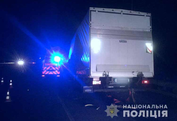 зіткнення вантажних автомобілів «IVECO» та «VOLVO»