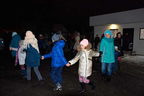 У Пирятині шанують народні звичаї