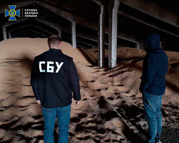 На Полтавщині СБУ викрила мільйонні оборудки чиновників На Полтавщині СБУ викрила мільйонні оборудки чиновників