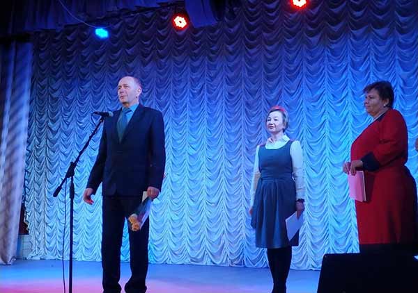 На Гребінківщині нагородили кращих освітян року