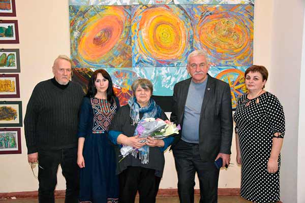 Виставка робіт львівського художника „Семіотика барв“ вразила пирятинц