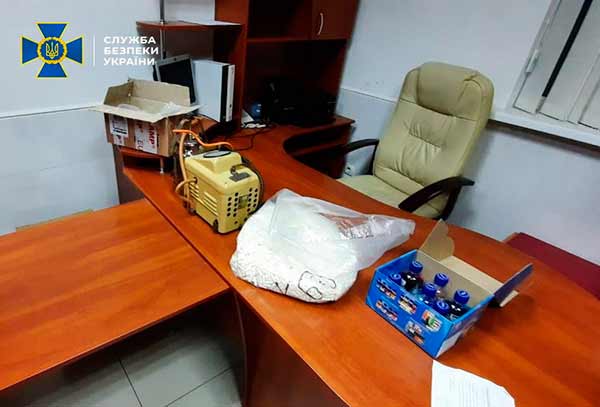 Продажу контрафактних ліків через мережу аптек