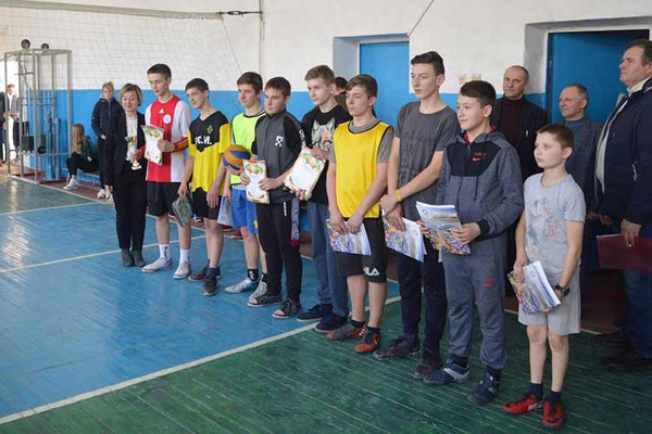 Першість Гребінківщини з волейболу серед школярів