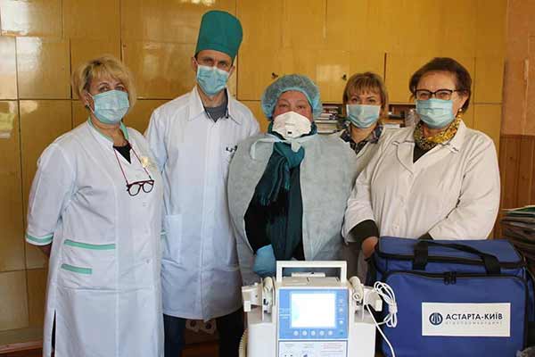 Допомога від добродіїв центральним районним лікарням Полтавщини