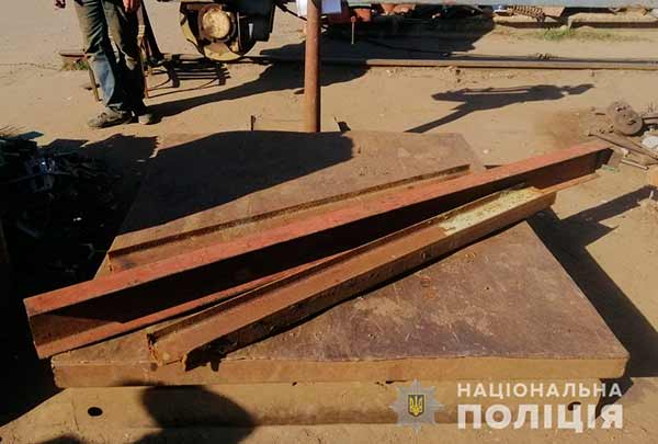 Крадіїв металобрухту затримали у Миргороді