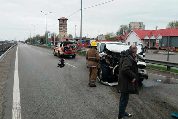 ДТП на Пирятинщині: пікап Ford врізався у «ГАЗель»
