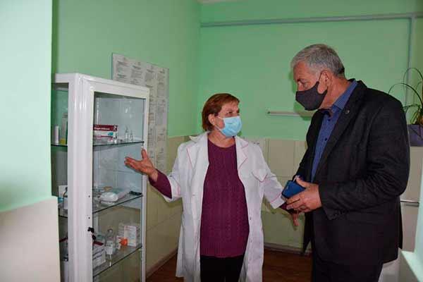На Пирятинщині два ФАПи отримали благодійну допомогу На Пирятинщині два ФАПи отримали благодійну допомогу