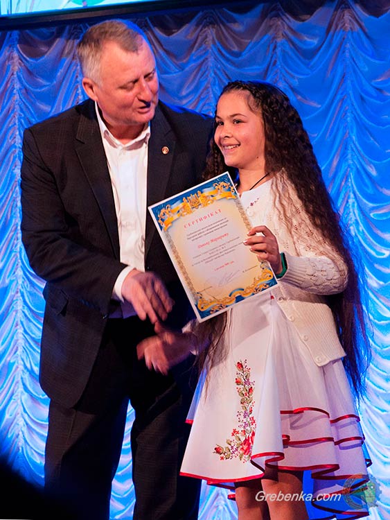 Обдарованих дітей Гребінківської ОТГ нагородили заслуженими преміями