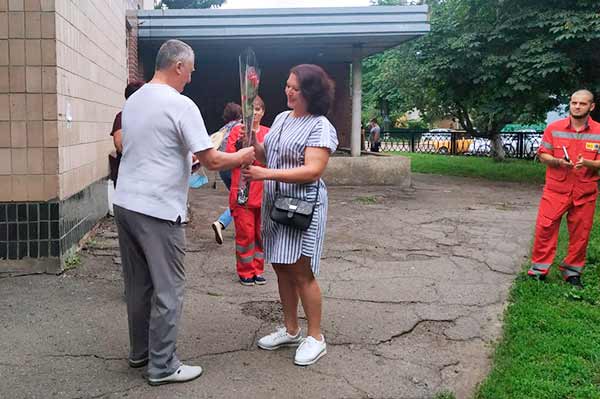 Медичних працівників Гребінківської ОТГ привітали із професійним свято