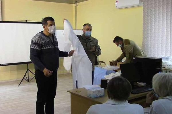 Медичним закладам передано засоби індивідуального захисту Медичним закладам передано засоби індивідуального захисту