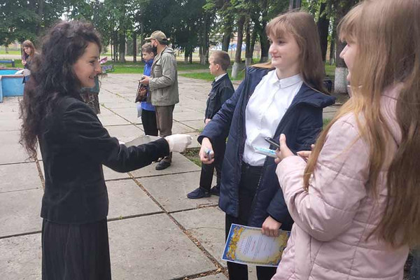 У Гребінці провели акцію «Розірви коло насильства"