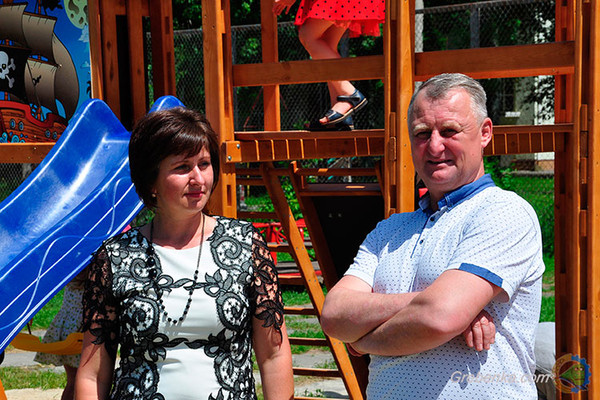 У Гребінці з'явився новий ігровий дитячий комплекс