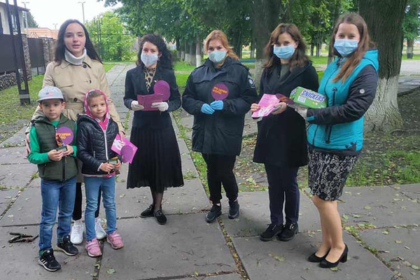 У Гребінці провели акцію «Розірви коло насильства"