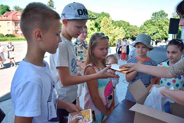 Карнавал "Королева бензоколонки"