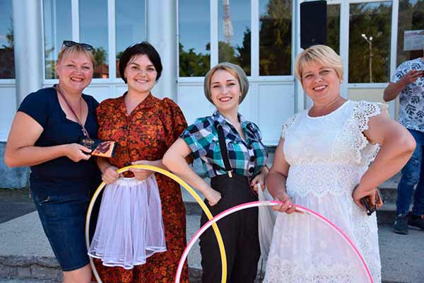 Карнавал "Королева бензоколонки"