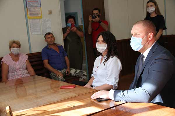 Голова Полтавської ОДА зустрівся пирятинцями Голова Полтавської ОДА зустрівся пирятинцями