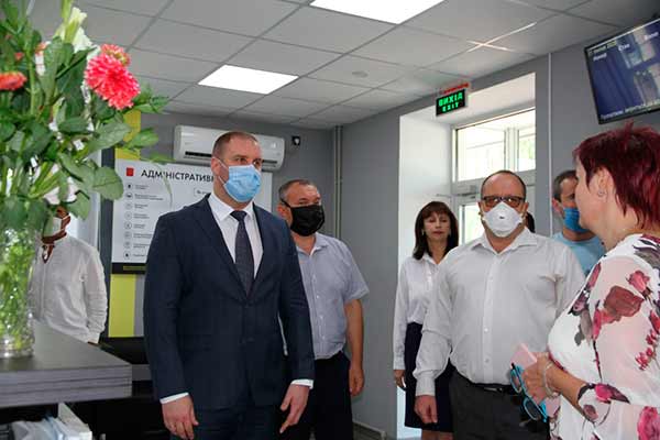 Голова Полтавської ОДА ознайомився із роботою «кращого ЦНАПу в ОТГ»