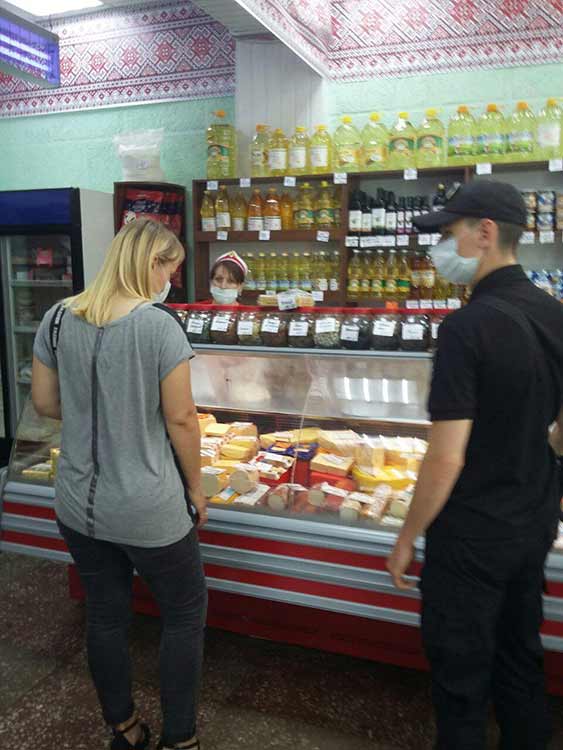 У чотирьох магазинах на Гребінківщині виявили порушення карантину