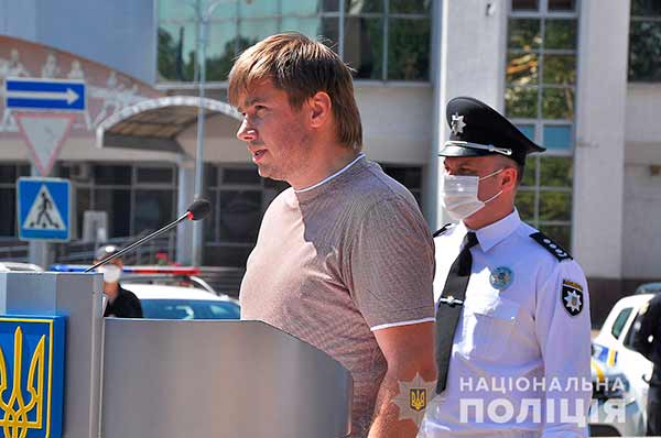 Підрозділи поліції отримали вісім нових службових автомобілів Підрозділи поліції отримали вісім нових службових автомобілів