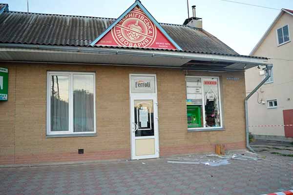 У Гадячі підірвали банкомат та винесли гроші