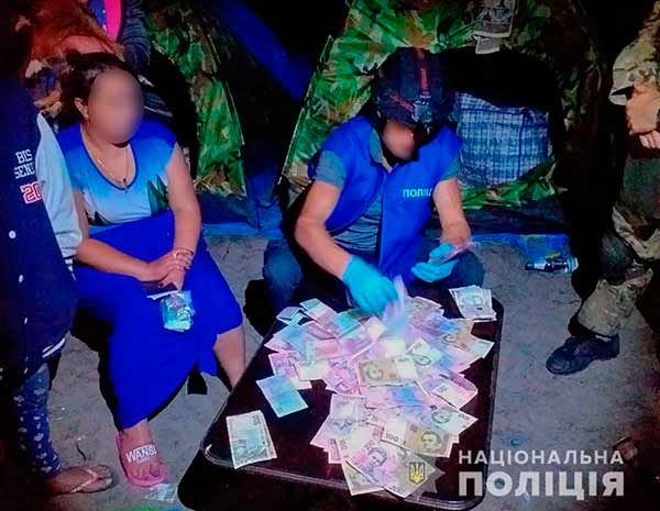 Поліція викрила злочинну групу наркоділків