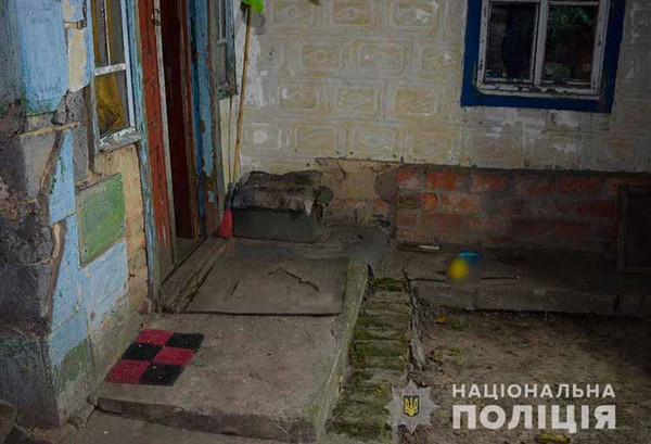 У Гребінці чоловік вбив свого сусіда