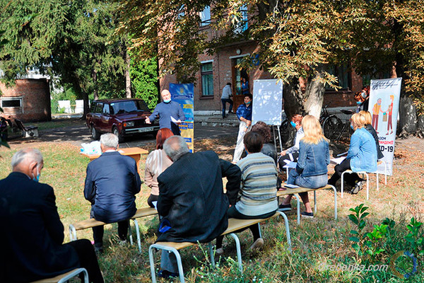 Підтримка місцевих волонтерських ініціатив допомоги літнім людям Підтримка місцевих волонтерських ініціатив допомоги літнім людям