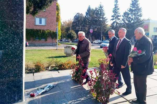 Вшанування пам’яті полеглих у Другій світовій війні
