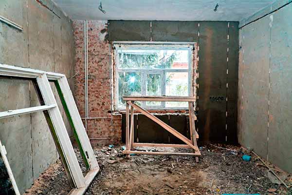 У Лубнах тривають роботи з реконструкції приймального відділення