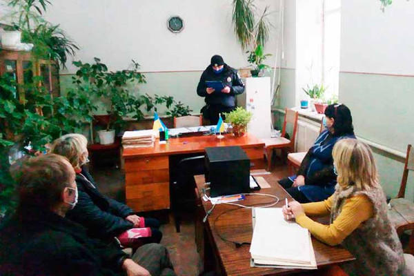 Дільничні офіцери звітували перед старостатами громади