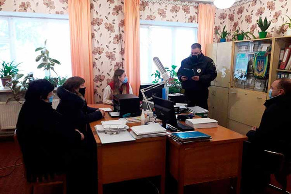 Дільничні офіцери звітували перед старостатами громади