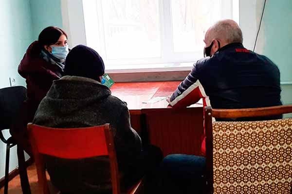 Порядок доступу та реалізація права на отримання правової допомоги