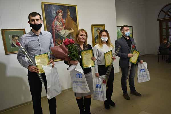 «Учитель року – 2021»: нагородили кращих вчителів Полтавщини