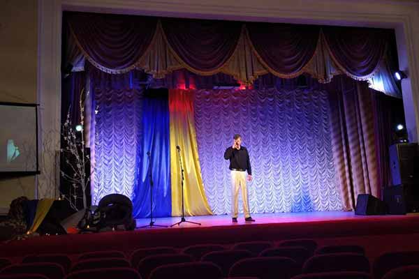 Гребінківська громада вшанувала учасників Революції Гідності