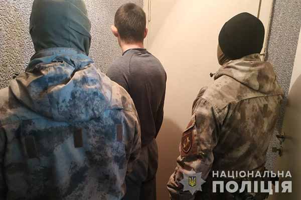  На Полтавщині припинено діяльність злочинної групи, яка причетна до розбою та <b>вимагання</b> 